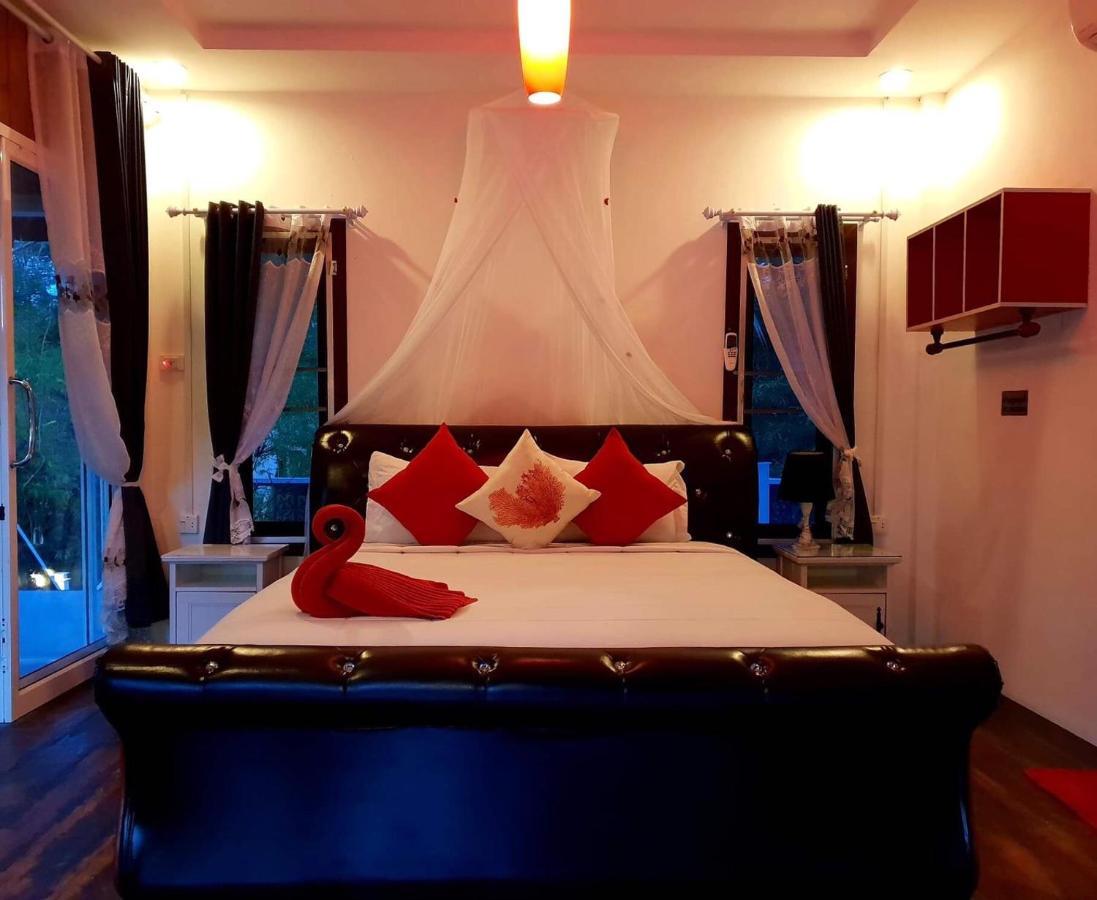 Phangan Cove Beach Resort スリタヌ エクステリア 写真